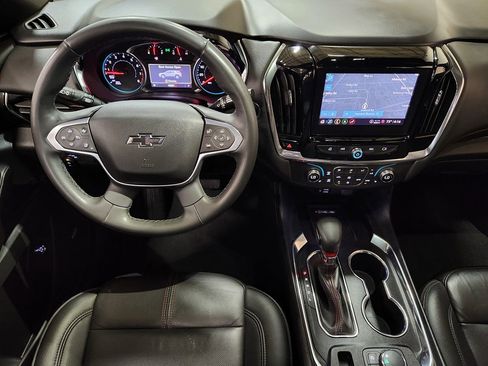 Used 2023 Chevrolet Traverse RS image 48