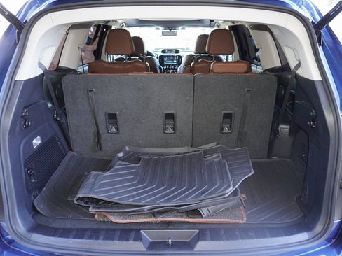 Used 2022 Subaru Ascent Touring image 8