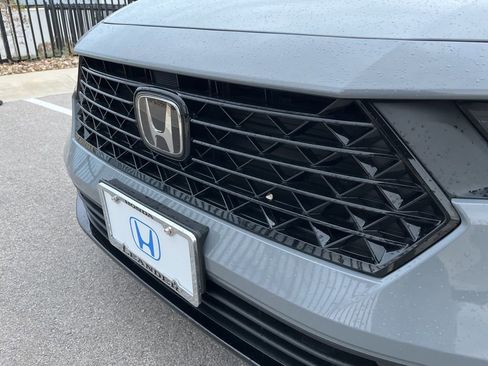 Used 2024 Honda Accord Sport image 16