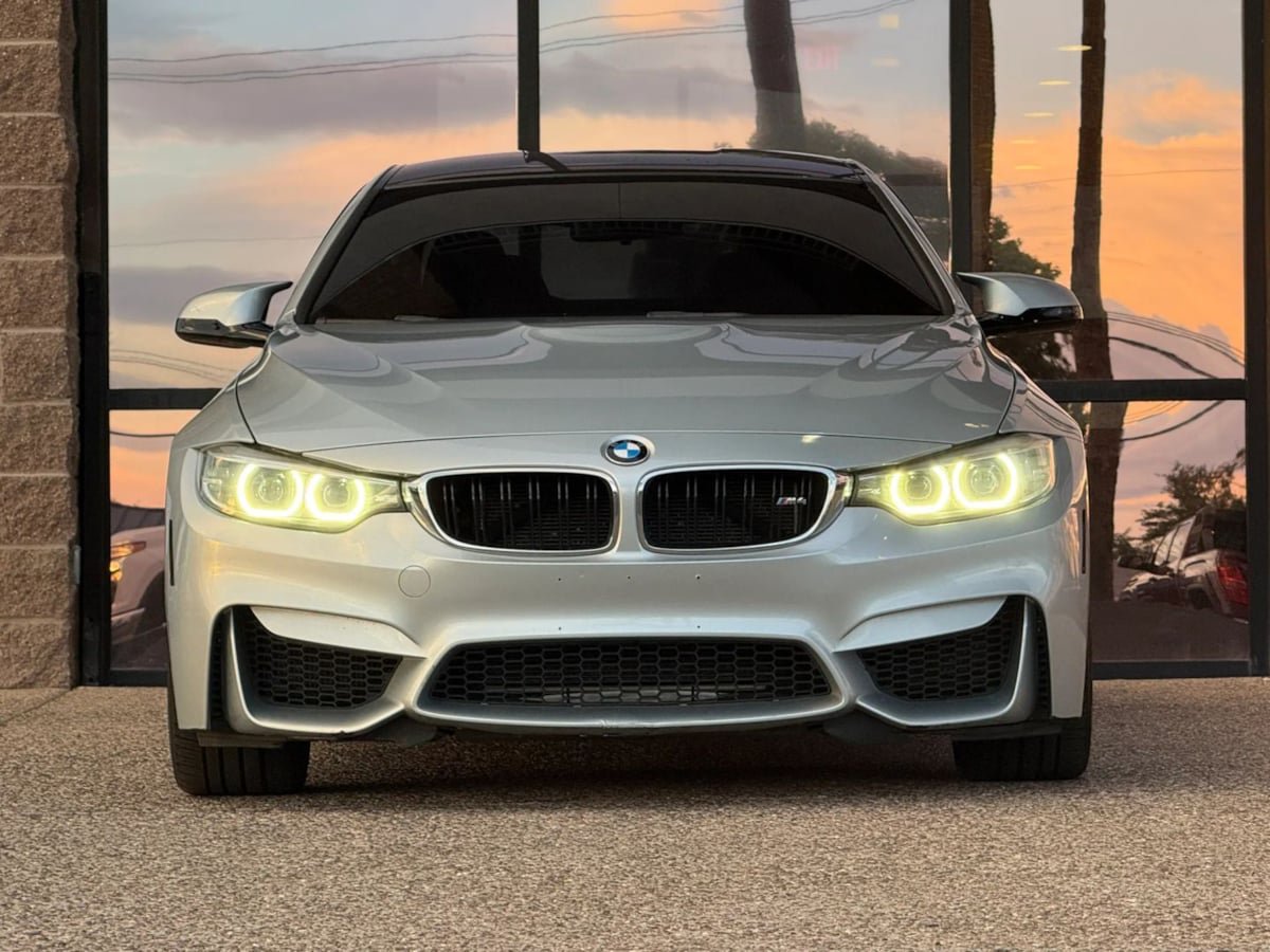 Used 2018 BMW M4 Coupe RWD image 20