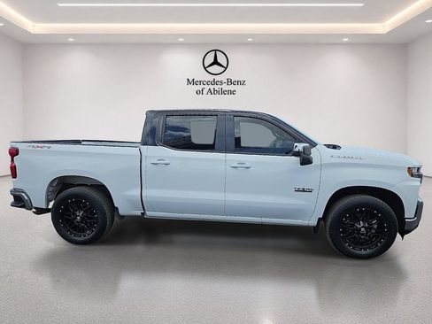Used 2020 Chevrolet Silverado 1500 LT w/ Texas Edition AWD/4WD image 9