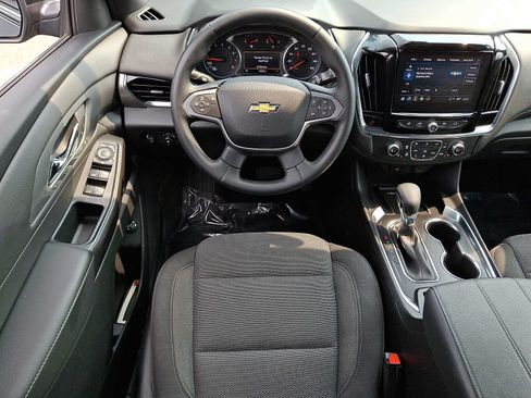 Used 2023 Chevrolet Traverse LT AWD/4WD image 13