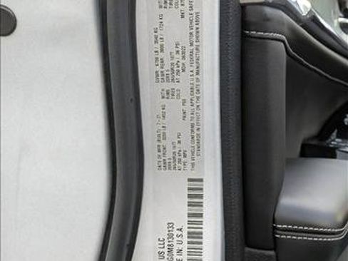 Used 2021 Jeep Grand Cherokee L Overland w/ Advanced Protech Group III image 25