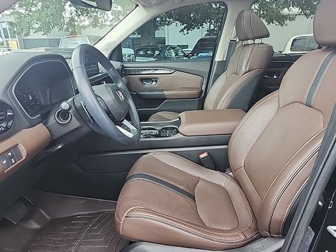 Used 2023 Honda Pilot Elite image 23