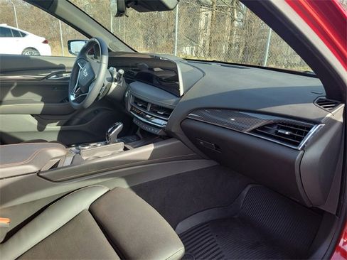 Used 2025 Cadillac CT5 Sport w/ Technology Package image 29