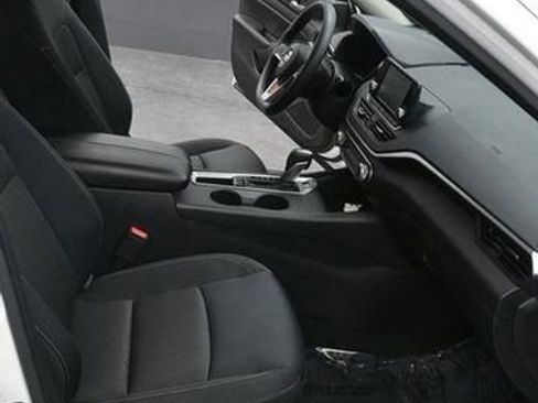 Used 2021 Nissan Altima 2.5 S image 12