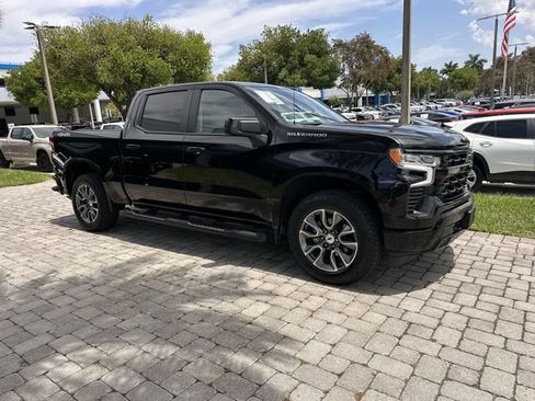 Used 2023 Chevrolet Silverado 1500 RST AWD/4WD image 16