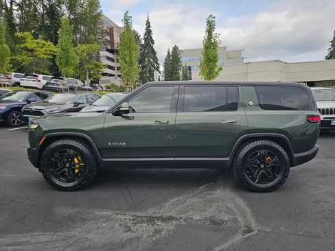 Used 2023 Rivian R1S Adventure AWD/4WD image 4