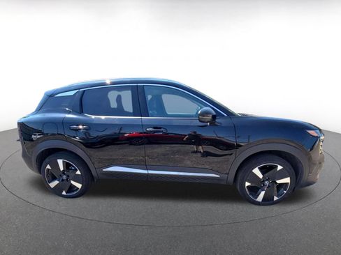Used 2026 Nissan Kicks SR AWD/4WD image 8