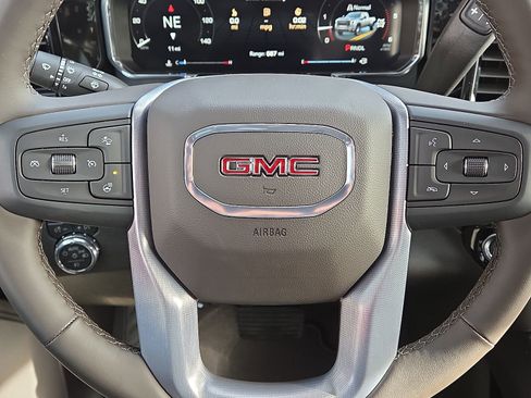 New 2026 GMC Sierra 3500 SLT w/ SLT Convenience Package image 12
