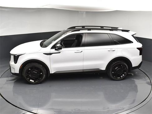 Certified 2025 Kia Sorento SX Prestige image 48