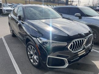 Used 2022 BMW X6 xDrive40i video 1