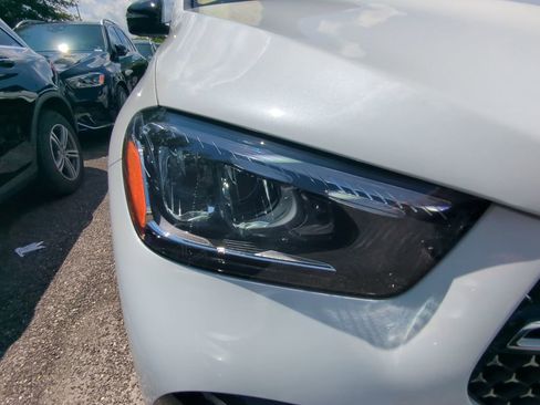 Used 2025 Mercedes-Benz GLE 450e 4MATIC image 23