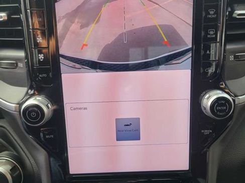 Used 2025 RAM 1500 Big Horn image 26