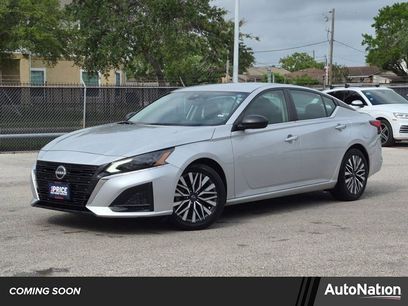 Used 2024 Nissan Altima 2.5 SV
