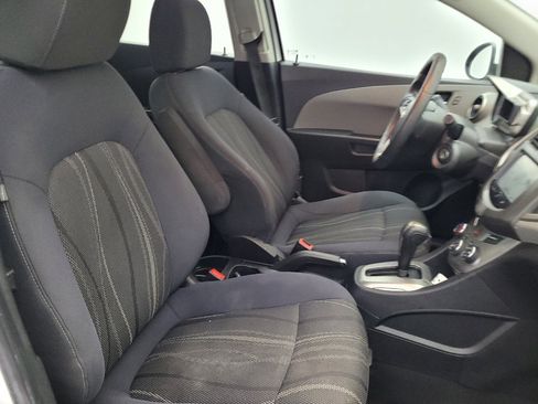 Used 2016 Chevrolet Sonic LT FWD image 21