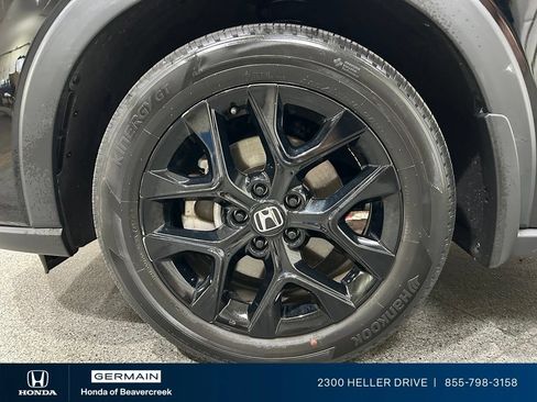 Used 2024 Honda HR-V Sport image 13