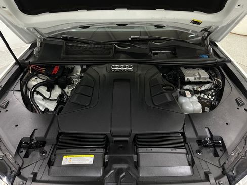 Used 2018 Audi Q7 3.0T Prestige w/ Prestige Package image 29