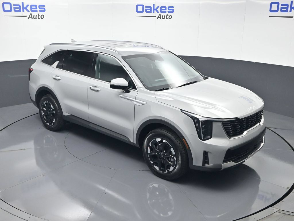 Certified 2026 Kia Sorento S AWD/4WD image 46