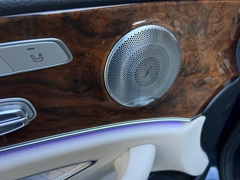 Used 2018 Mercedes-Benz E 300 image 12