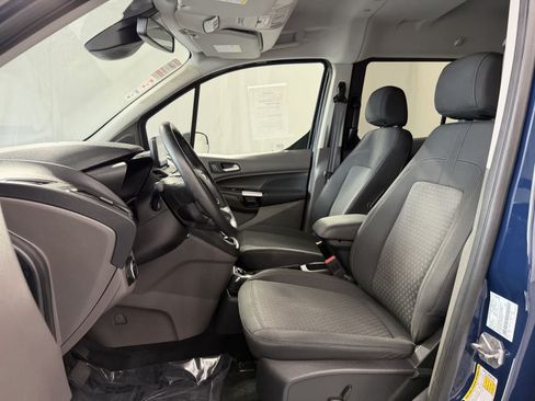 Used 2019 Ford Transit Connect XLT FWD image 10