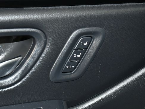 Used 2024 Honda Pilot Touring image 34