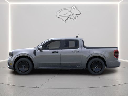 New 2026 Ford Maverick Lobo image 3