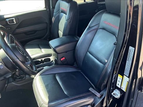 Used 2018 Jeep Wrangler Unlimited Rubicon AWD/4WD image 19