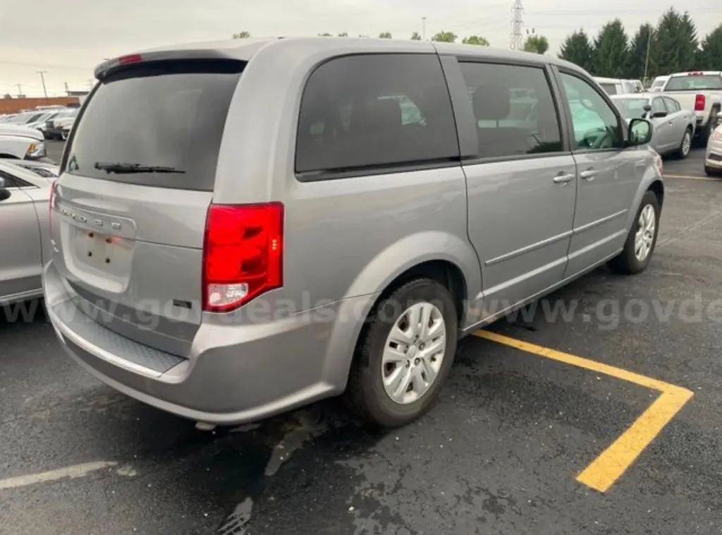 Used 2014 Dodge Grand Caravan SE w/ Quick Order Package 29E SE FWD image 7