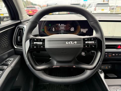 New 2026 Kia Sorento EX w/ EX Premium Package AWD/4WD image 23