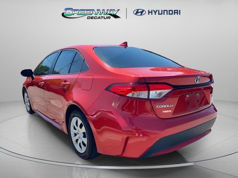 Used 2020 Toyota Corolla LE image 7