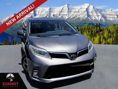 Used 2019 Toyota Sienna SE w/ SE Preferred Package