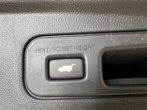New 2026 Acura MDX SH-AWD image 31