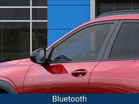 New 2026 Chevrolet Trax RS w/ Driver Confidence Package FWD image 13