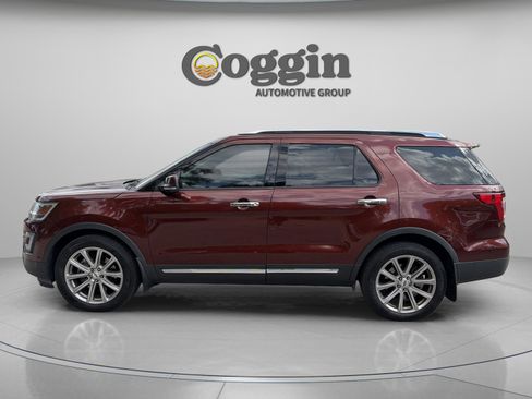 Used 2016 Ford Explorer Limited w/ Equipment Group 301A image 2
