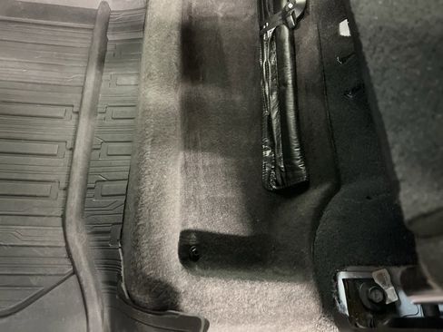 Used 2022 GMC Sierra 1500 Elevation image 30