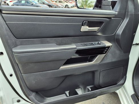 Used 2022 Toyota Tundra Limited AWD/4WD image 14