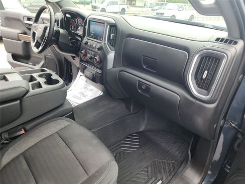 Used 2021 Chevrolet Silverado 1500 LT w/ Z71 Off-Road Package image 28