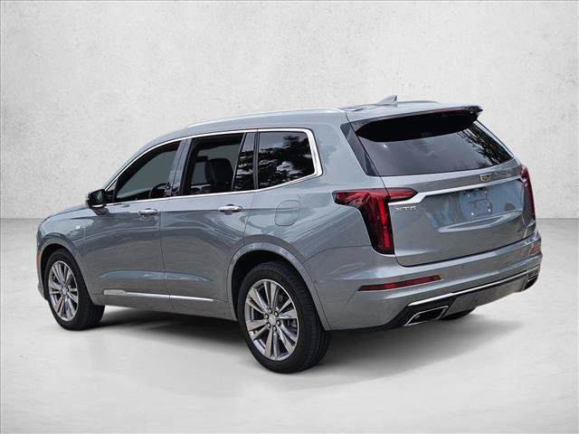 Used 2023 Cadillac XT6 Premium Luxury w/ Technology Package FWD image 8