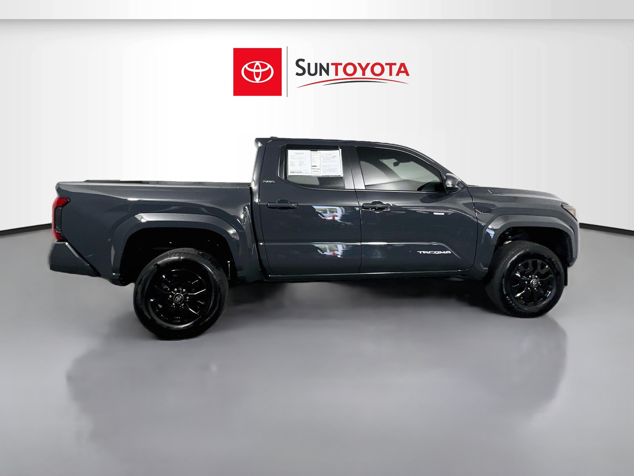 Used 2025 Toyota Tacoma SR5 RWD image 2