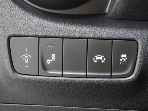 Used 2020 Hyundai Kona SEL FWD image 22