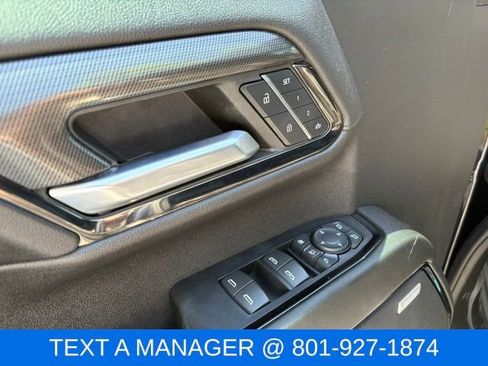 Used 2024 GMC Sierra 3500 AT4 w/ AT4 Premium Plus Package AWD/4WD image 21