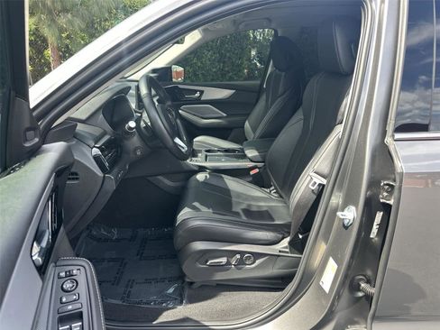 Certified 2025 Acura MDX FWD w/ Technology Package image 12