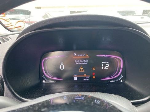 Used 2023 Kia Soul EX FWD image 19