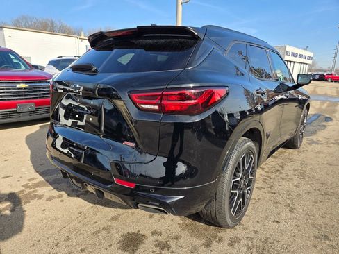 Used 2023 Chevrolet Blazer RS w/ Driver Confidence II Package image 4