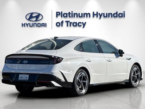 New 2026 Hyundai Sonata SEL FWD image 4