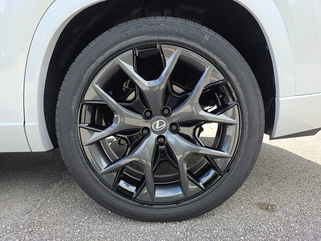 New 2026 Lexus TX 500h AWD w/ Technology Package image 16