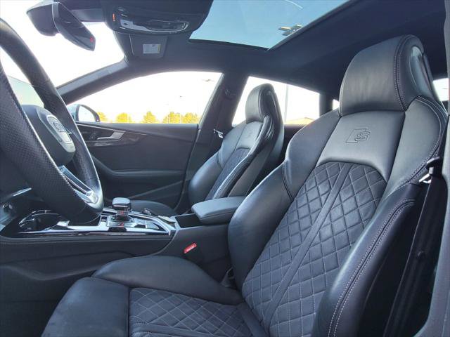 Used 2023 Audi S5 Premium Plus w/ Premium Plus Package AWD/4WD image 16