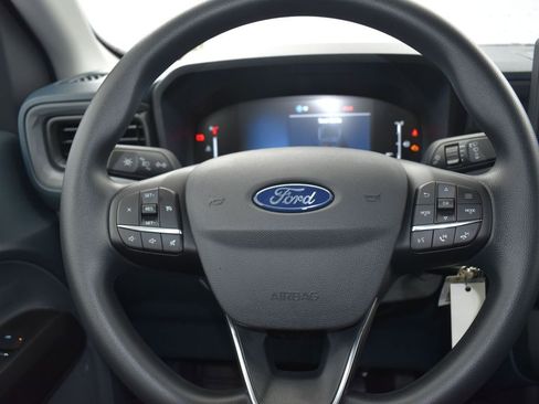 New 2025 Ford Maverick XL image 14