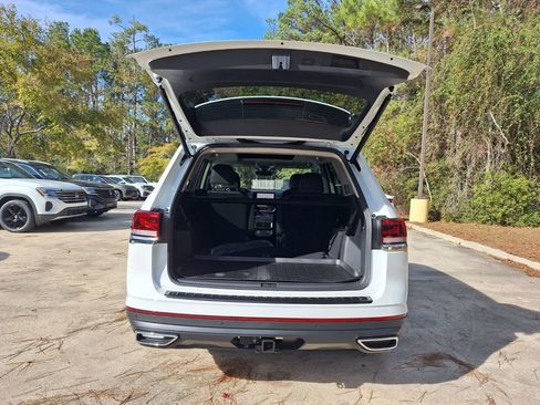 New 2026 Volkswagen Atlas SE image 26